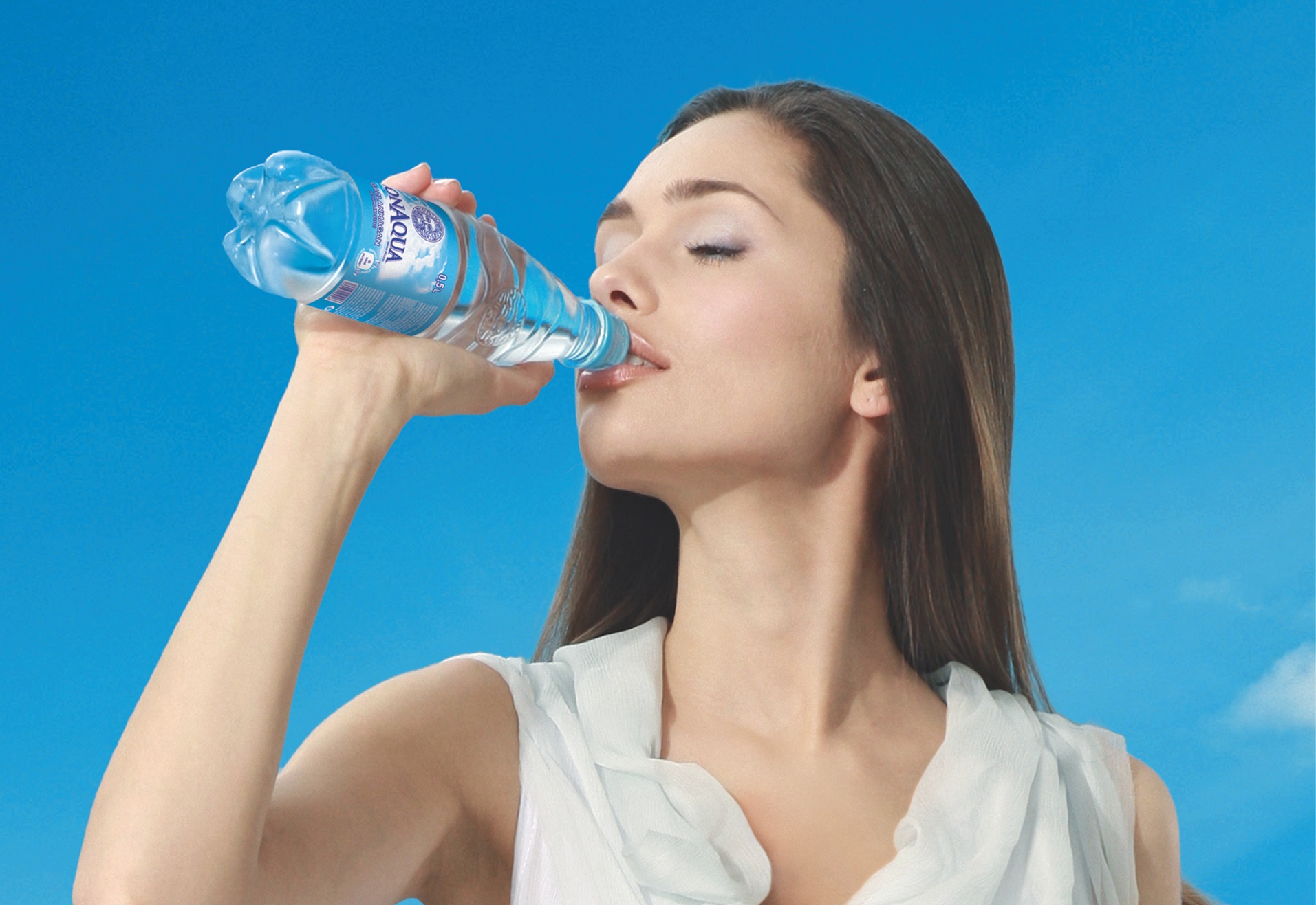 Сколько пить воды в день: рекомендации и советы